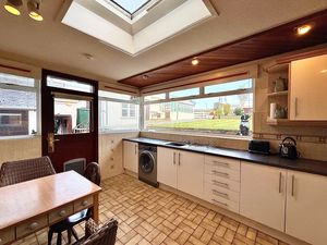 Photo 15- click for photo gallery